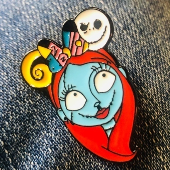 3/$30 Nightmare Before Christmas Jack Skellington and Sally Enamel Brooches - Picture 4 of 5